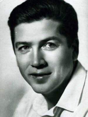 Валентин Зубков смотреть бесплатно в нашем онлайн-кинотеатре Tvigle.ru