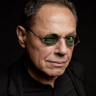 Игорь Скляр смотреть бесплатно в нашем онлайн-кинотеатре Tvigle.ru