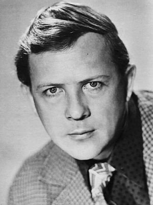 Валерий Малышев смотреть бесплатно в нашем онлайн-кинотеатре Tvigle.ru