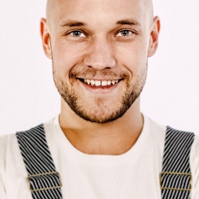 Владимир Селиванов смотреть бесплатно в нашем онлайн-кинотеатре Tvigle.ru