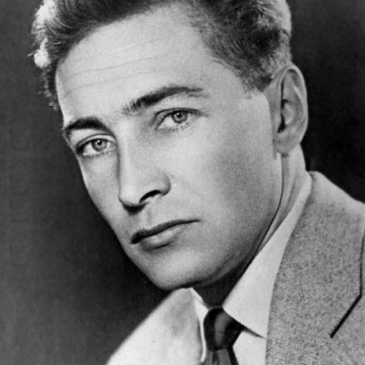 Вячеслав Тихонов смотреть бесплатно в нашем онлайн-кинотеатре Tvigle.ru