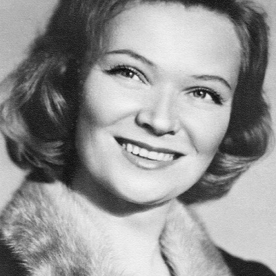 Нина Меньшикова смотреть бесплатно в нашем онлайн-кинотеатре Tvigle.ru