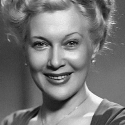 Любовь Орлова смотреть бесплатно в нашем онлайн-кинотеатре Tvigle.ru