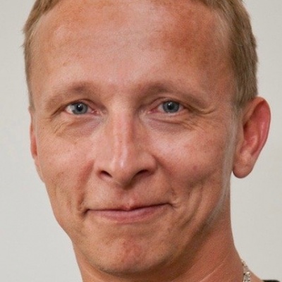 Иван Охлобыстин смотреть бесплатно в нашем онлайн-кинотеатре Tvigle.ru