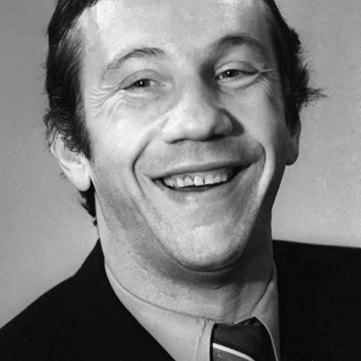 Савелий Крамаров смотреть бесплатно в нашем онлайн-кинотеатре Tvigle.ru