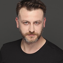 Эмре Тетикел смотреть бесплатно в нашем онлайн-кинотеатре Tvigle.ru