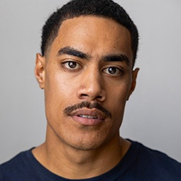 Димитриус Коломатанги смотреть бесплатно в нашем онлайн-кинотеатре Tvigle.ru