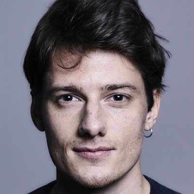 Антонио Фоллетто смотреть бесплатно в нашем онлайн-кинотеатре Tvigle.ru