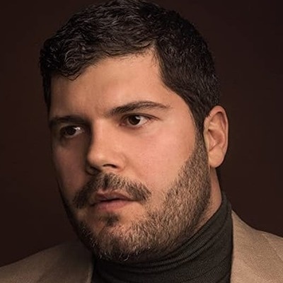 Сальваторе Эспозито смотреть бесплатно в нашем онлайн-кинотеатре Tvigle.ru