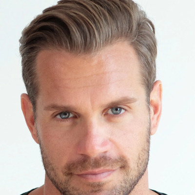 Стивен Хусар смотреть бесплатно в нашем онлайн-кинотеатре Tvigle.ru