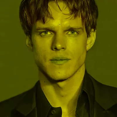 Финн Беннетт смотреть бесплатно в нашем онлайн-кинотеатре Tvigle.ru