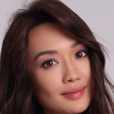 Карлыгаш Мухамеджанова смотреть бесплатно в нашем онлайн-кинотеатре Tvigle.ru