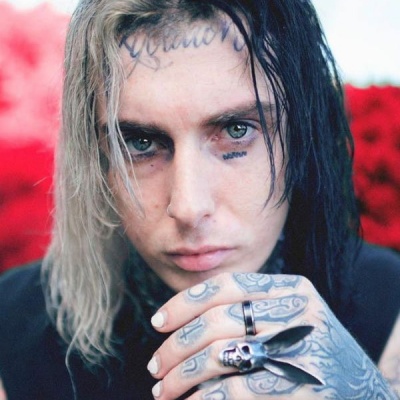 Ghostemane смотреть бесплатно в нашем онлайн-кинотеатре Tvigle.ru