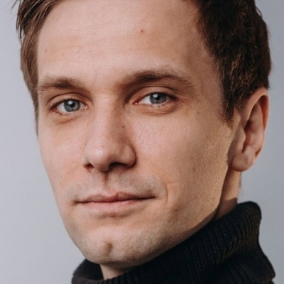 Владимир Петров смотреть бесплатно в нашем онлайн-кинотеатре Tvigle.ru