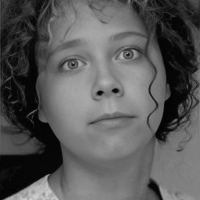 Александра Табакова смотреть бесплатно в нашем онлайн-кинотеатре Tvigle.ru