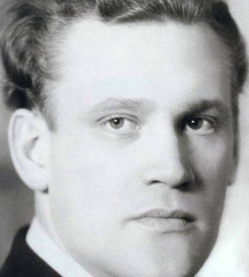 Михаил Дадыко смотреть бесплатно в нашем онлайн-кинотеатре Tvigle.ru