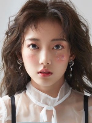 Фань Вэй смотреть бесплатно в нашем онлайн-кинотеатре Tvigle.ru