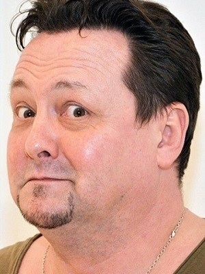 Максим Сергеев смотреть бесплатно в нашем онлайн-кинотеатре Tvigle.ru