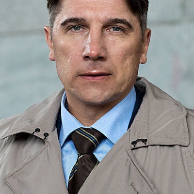 Сергей Угрюмов   смотреть бесплатно в нашем онлайн-кинотеатре Tvigle.ru