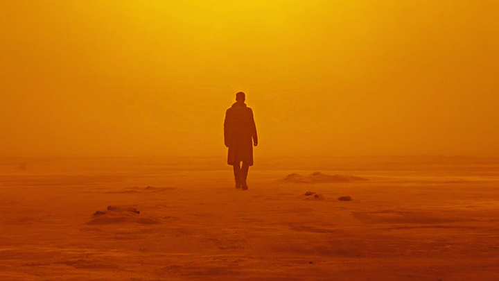 Бегущий по лезвию 2049 Трейлер смотреть онлайн бесплатно HD