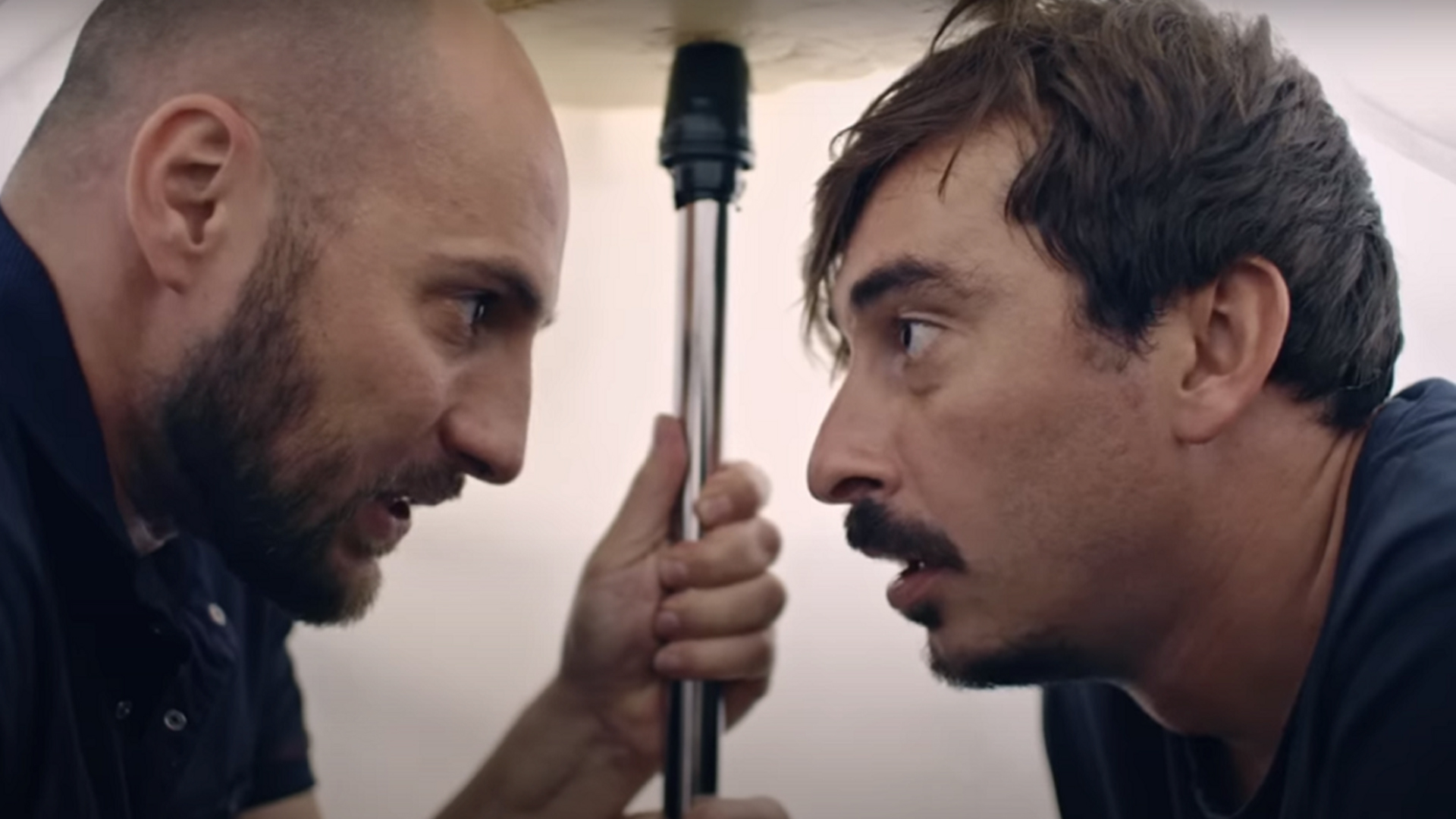 Непосредственно Каха. Другой фильм Трейлер смотреть онлайн бесплатно HD