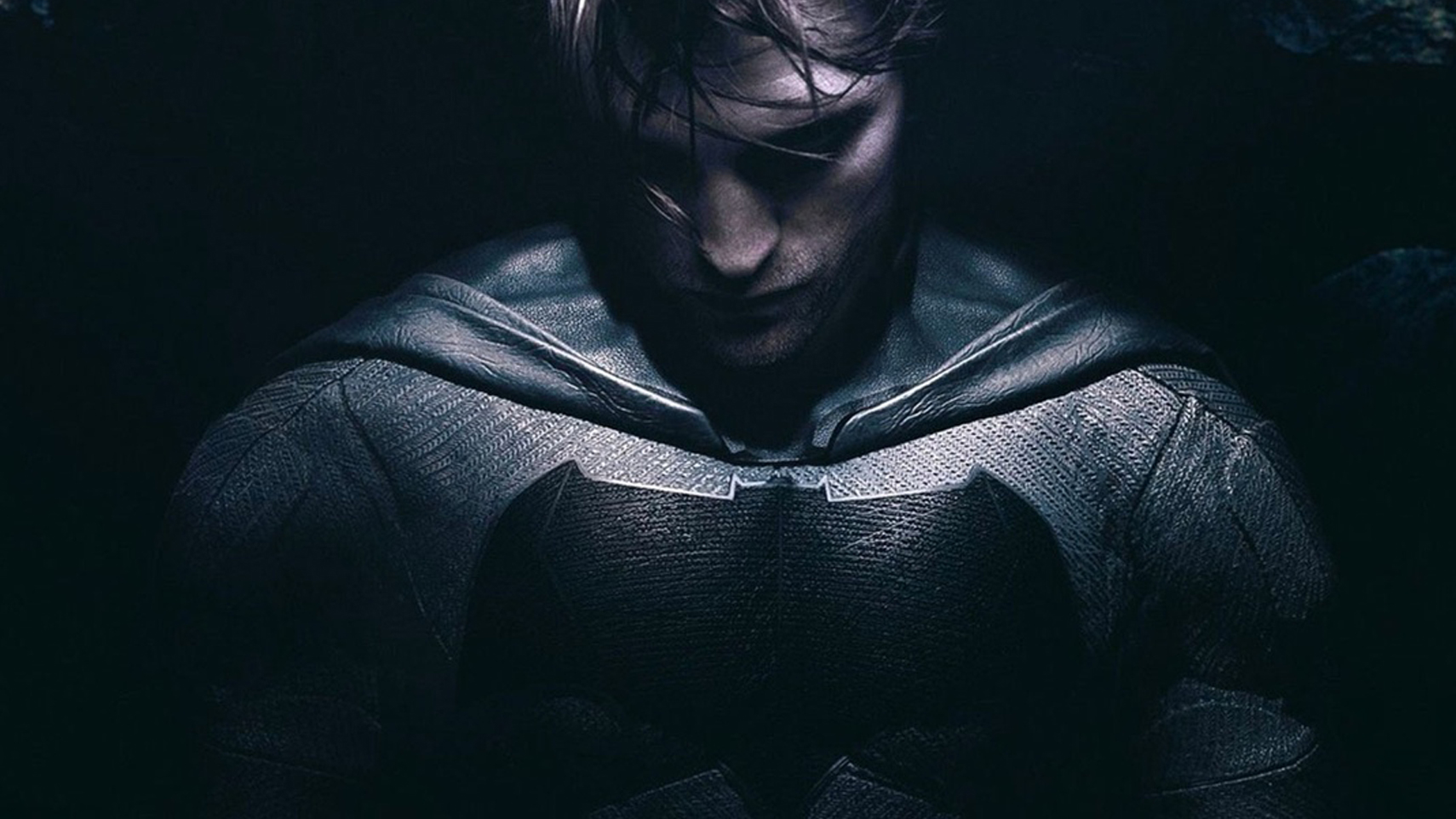 Batman новый. Бэтмен Мэтта Ривза. Бэтмен 2022 Паттинсон.