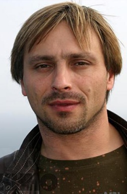 Дмитрий Иосифов смотреть бесплатно в нашем онлайн-кинотеатре Tvigle.ru