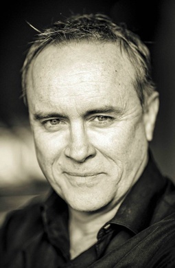 Джеффри Комбс смотреть бесплатно в нашем онлайн-кинотеатре Tvigle.ru