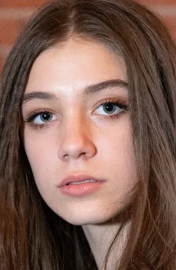 Анна Дойникова смотреть бесплатно в нашем онлайн-кинотеатре Tvigle.ru
