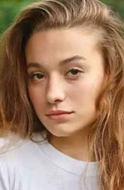 Сюмейе Айдоган смотреть бесплатно в нашем онлайн-кинотеатре Tvigle.ru