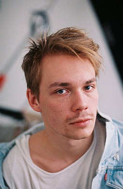 Роман Евдокимов смотреть бесплатно в нашем онлайн-кинотеатре Tvigle.ru