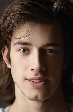 Рамазан Ахмедов смотреть бесплатно в нашем онлайн-кинотеатре Tvigle.ru