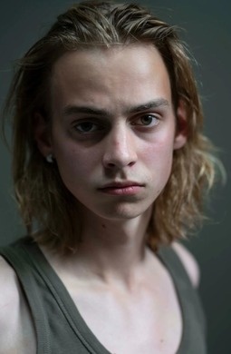 Матти Стукер смотреть бесплатно в нашем онлайн-кинотеатре Tvigle.ru