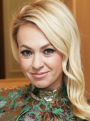 Яна Рудковская смотреть бесплатно в нашем онлайн-кинотеатре Tvigle.ru