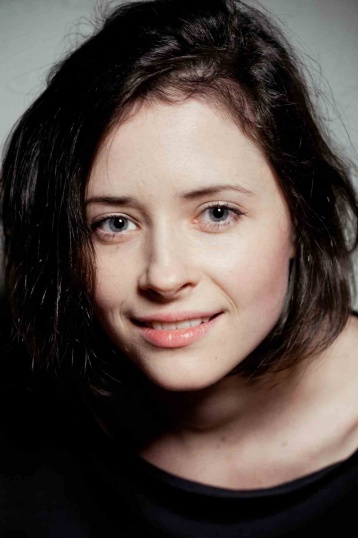 Марина Ворожищева смотреть бесплатно в нашем онлайн-кинотеатре Tvigle.ru