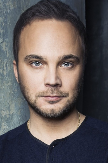 Андрей Чадов смотреть бесплатно в нашем онлайн-кинотеатре Tvigle.ru