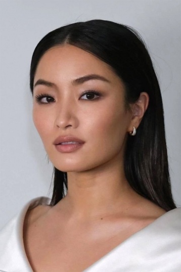 Анна Савай смотреть бесплатно в нашем онлайн-кинотеатре Tvigle.ru