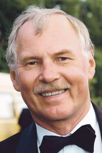 Владимир Гостюхин смотреть бесплатно в нашем онлайн-кинотеатре Tvigle.ru