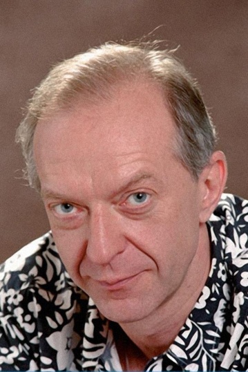 Валерий Кухарешин смотреть бесплатно в нашем онлайн-кинотеатре Tvigle.ru