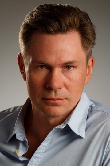 Дмитрий Муляр смотреть бесплатно в нашем онлайн-кинотеатре Tvigle.ru