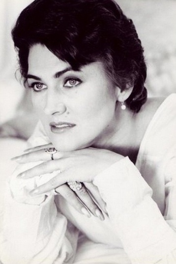 Галина Логинова смотреть бесплатно в нашем онлайн-кинотеатре Tvigle.ru