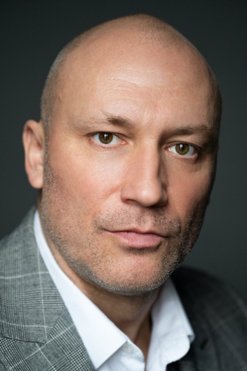 Константин Соловьев смотреть бесплатно в нашем онлайн-кинотеатре Tvigle.ru