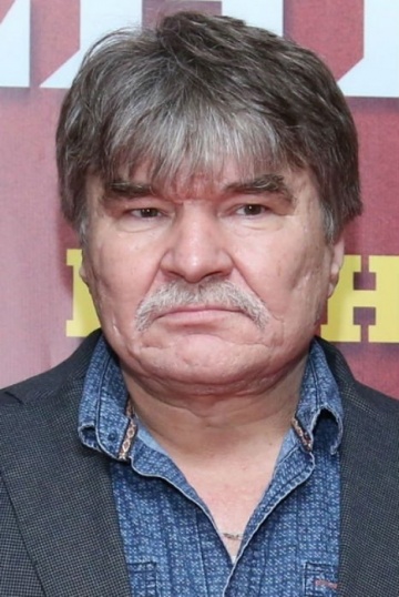 Александр Баранов смотреть бесплатно в нашем онлайн-кинотеатре Tvigle.ru