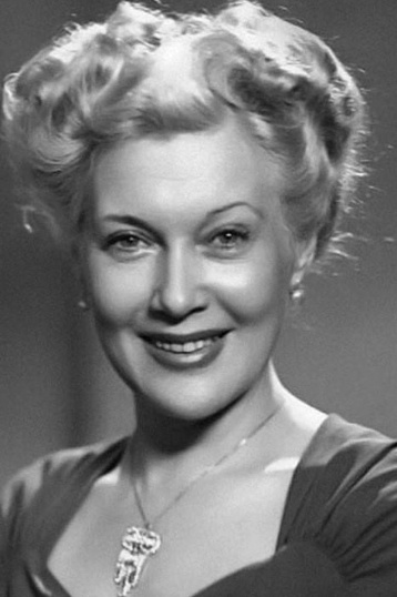 Любовь Орлова смотреть бесплатно в нашем онлайн-кинотеатре Tvigle.ru