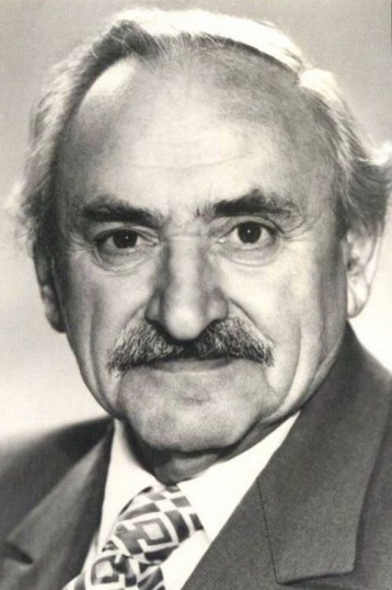 Эммануил Геллер смотреть бесплатно в нашем онлайн-кинотеатре Tvigle.ru