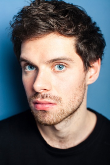 Филипп Авдеев смотреть бесплатно в нашем онлайн-кинотеатре Tvigle.ru