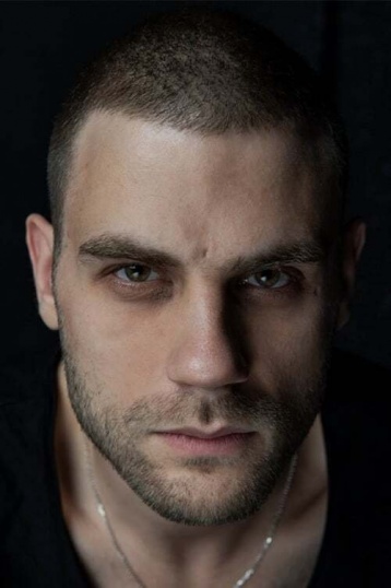 Дмитрий Ендальцев смотреть бесплатно в нашем онлайн-кинотеатре Tvigle.ru