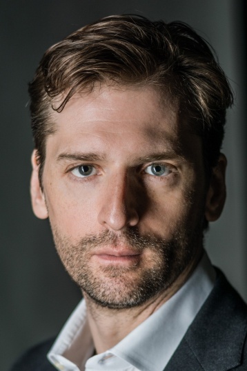 Владимир Кошевой смотреть бесплатно в нашем онлайн-кинотеатре Tvigle.ru