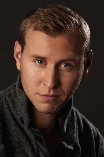 Михаил Тарабукин смотреть бесплатно в нашем онлайн-кинотеатре Tvigle.ru