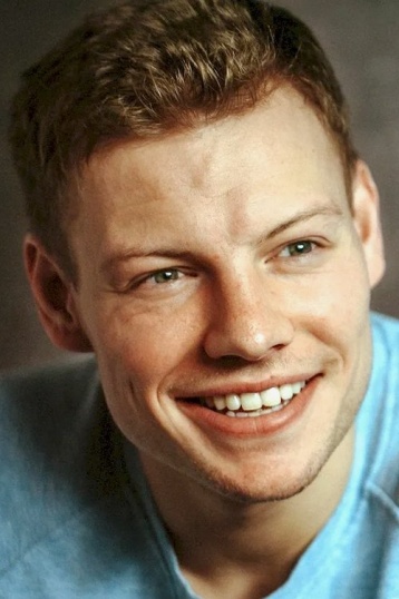 Дмитрий Власкин смотреть бесплатно в нашем онлайн-кинотеатре Tvigle.ru